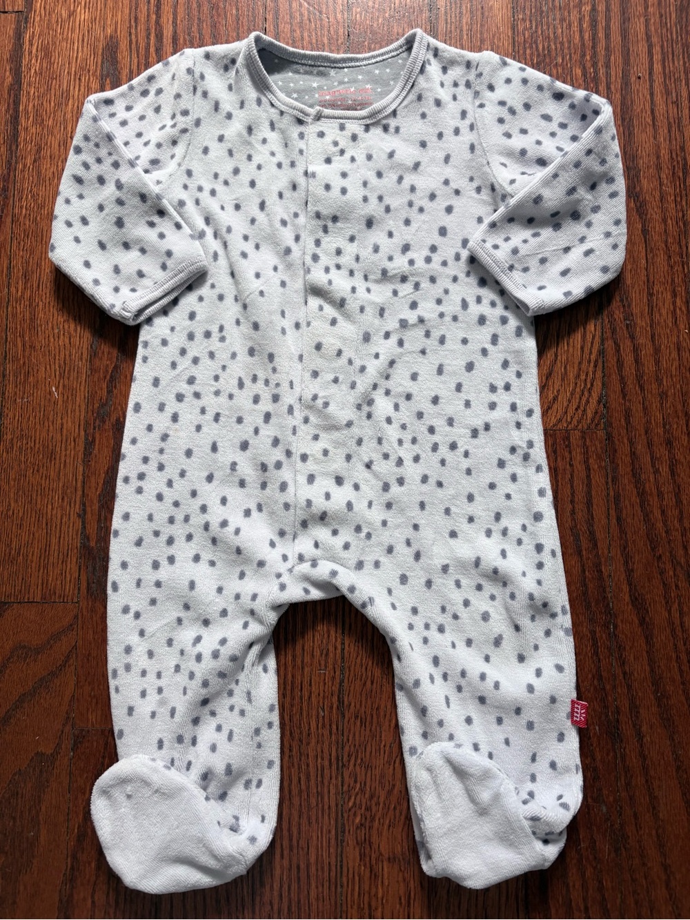Magnetic Me Gray Dot Velour Sleeper 3-6 Months Footed Romper Unisex Baby